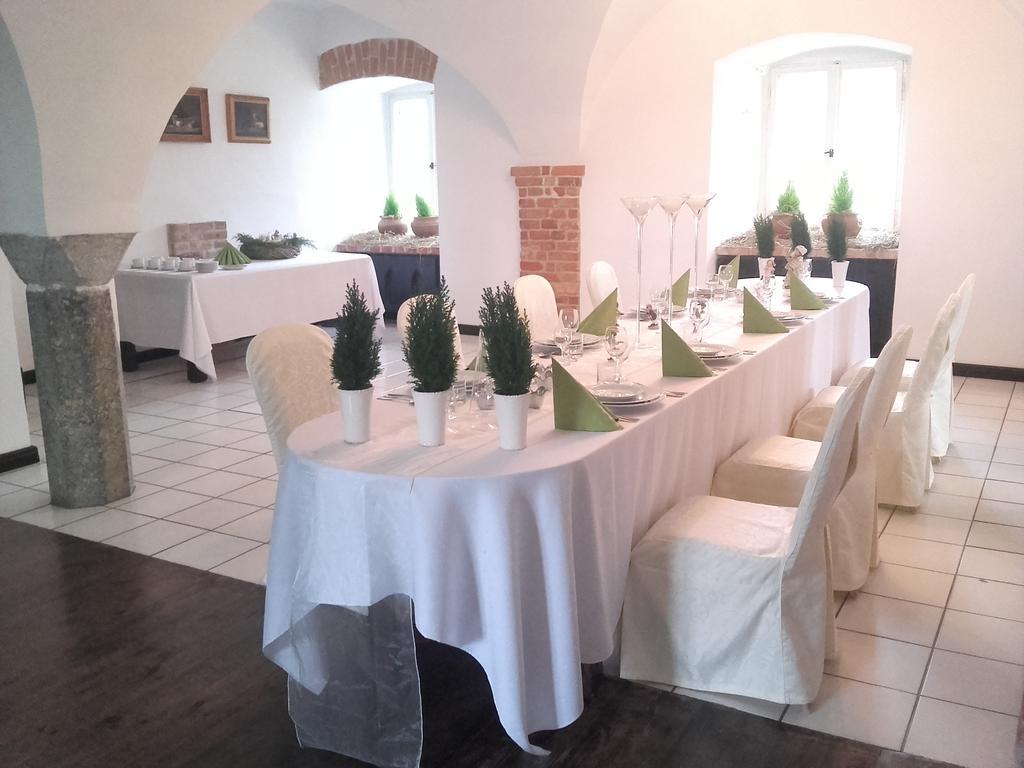 Zamek Rynkowka B&B 외부 사진
